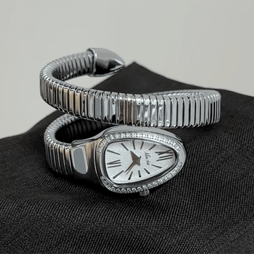 Mythical Glamour：White Serpent Dial Bangle Watch – Silver Serpent Case & Silver Serpent-Coil Stainless Steel Bracelet Quartz