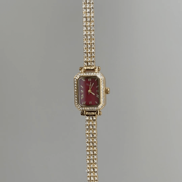 Bold Glamour: Red Square Dial Watch – Gold Square Case & Gold Stainless Steel Band Quartz