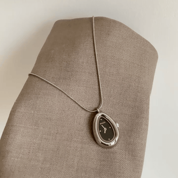 Elegant Teardrop Pendant Watch Necklace for Women – Silver Case Black Dial Vintage Jewelry Timepiece
