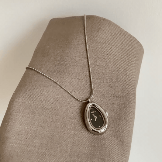 Elegant Teardrop Pendant Watch Necklace for Women – Silver Case Black Dial Vintage Jewelry Timepiece