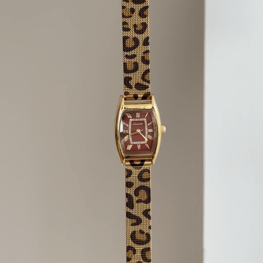 Wild Luxury：Red Barrel Dial Watch – Gold Tonneau Case & Brown Leopard Print Stainless Steel Band Quartz