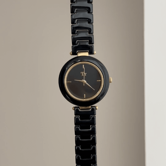 Matte Minimal: Black Round Dial Watch with Black Bezel & Black Stainless Steel Bracelet