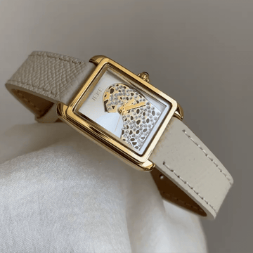 Vintage Warmth：Grey Square Dial Watch – Gold Square Case & Grey Leather Band Quartz