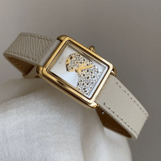Vintage Warmth：Grey Square Dial Watch – Gold Square Case & Grey Leather Band Quartz