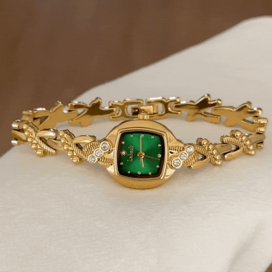 Vintage Square Green Dial Watch with Gold-Tone Case & Ornamental Vine-Inspired Alloy Bracelet