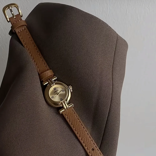 Vintage Charm Timepiece: Brown Leather Gold Dial Quartz Watch