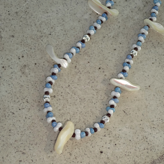Handmade Ocean-Inspired Seashell Necklace｜Blue Tide Interlude