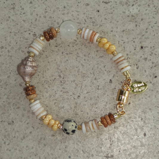 Handmade Seashell & Beaded Holiday Bracelet｜Coastal Memory