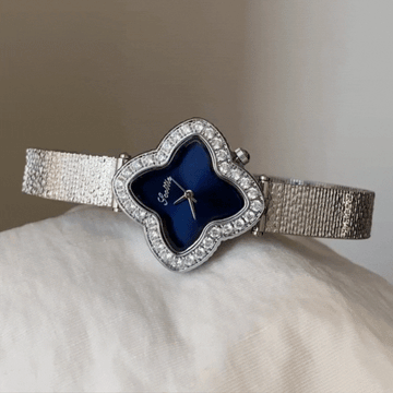 Stellar Bleu – Luxury Silver Women’s Quartz Watch with Blue Dial and Crystal-Set Star Case