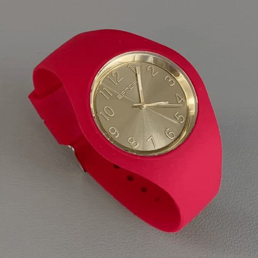 Sporty Chic – Women’s Red Silicone Strap Quartz Watch with Large Gold Round Dial