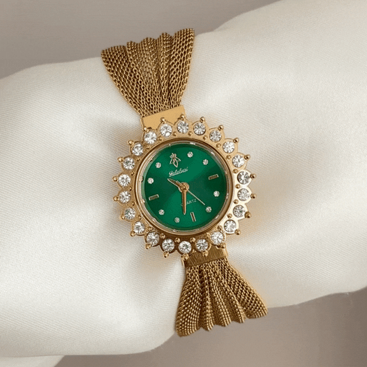 Vintage Green Dial Watch: Gold Sunflower Diamond Bezel & Mesh Bracelet, Quartz