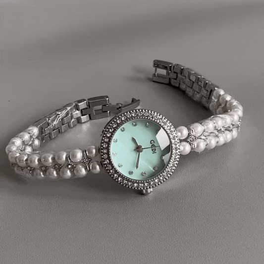 Mint Mambo Timepiece: Pearl Chain Luxe Quartz Watch
