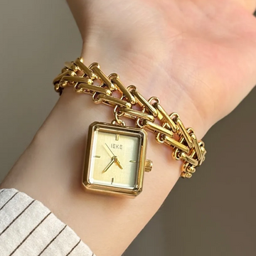 Golden Relic – Women’s Vintage-Inspired Pendant Watch with Geometric Chain