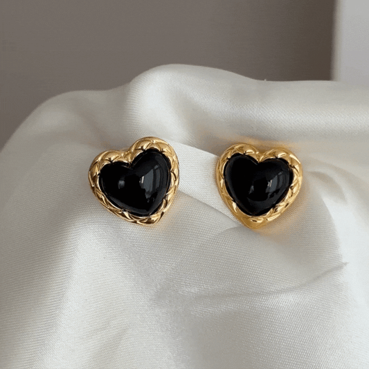 Vintage Black Gold Heart Earrings – Black Onyx & Gold-Tone Ear Studs