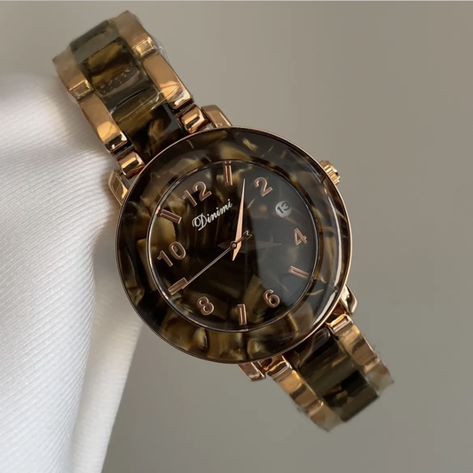 Amber Aura Timepiece: Vintage-Inspired Quartz Watch