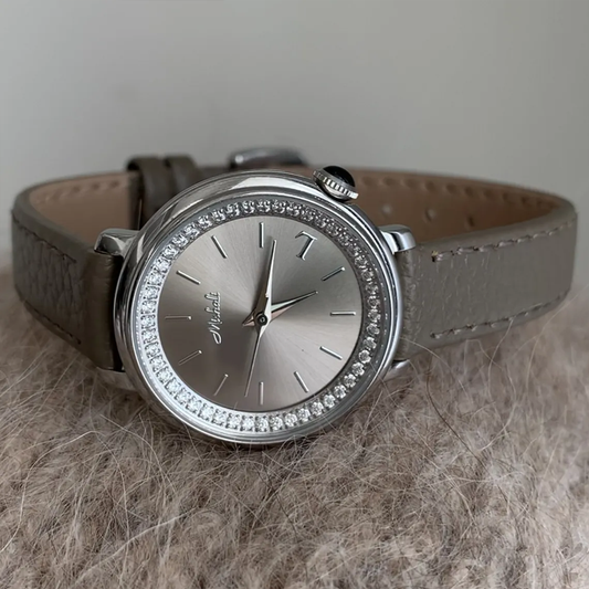 Elephant Grey Timepiece: Litchi Leather Grey Dial Quartz Watch