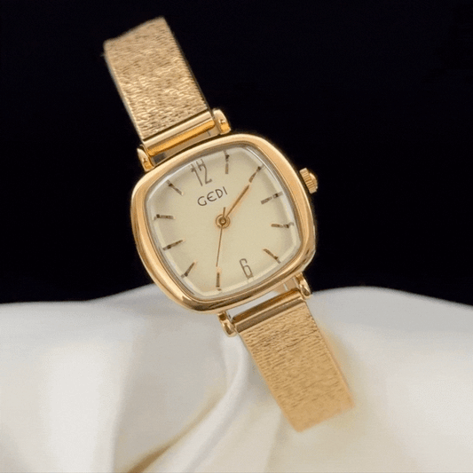 Modern Minimalist Gold Square Dial Women’s Quartz Watch