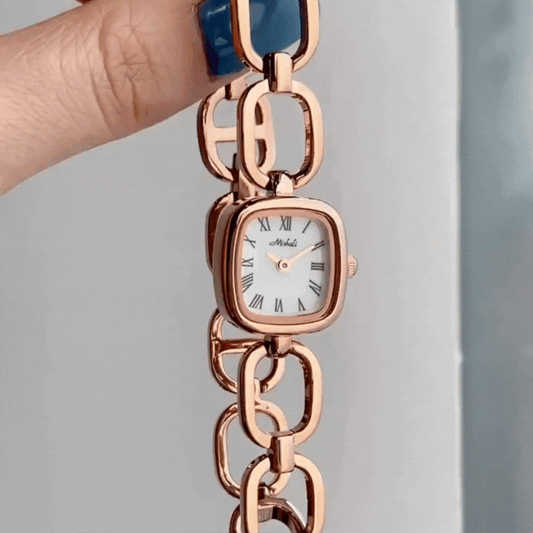 Rose Gold Elegance Timepiece: Minimalist Square Watch