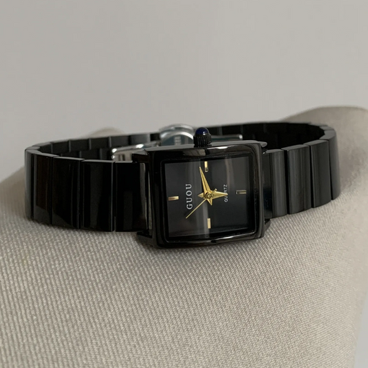 Monochrome Edge – Square Black Dial Watch with Sleek Steel Band