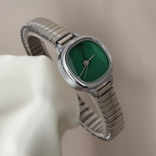 Fresh Natural: Green Oval Dial Watch with Silver Expandable Stainless Steel Bracelet