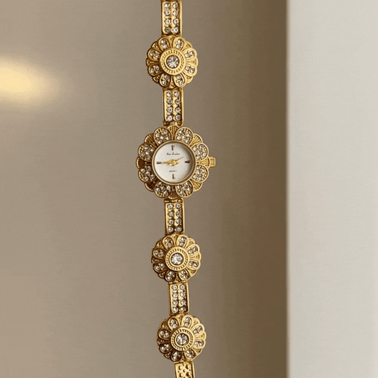 Vintage Floral Watch with White Dial, Diamond-Accented Gold Frame & Alloy Bracelet