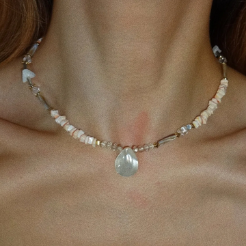 Handmade Coastal Shell Necklace with Oceanic Charm｜Daughter of the Sea