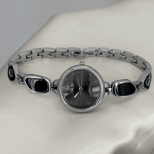 Minimalist Black Timepiece - Silver Round & Alloy Band | Essential Quartz