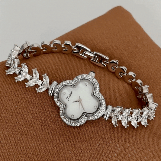 Enchanting White Clover Dial Silver Diamond Watch with Mermaid Bracelet