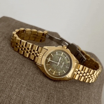 Green Women Watch – Vintage Round Face Bangle Watch Gold Elegant Style | Olive