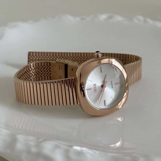 Rose Gold Women’s Classic Watch – Square White Dial Quartz Watch with Bamboo-Link Bracelet | Aria