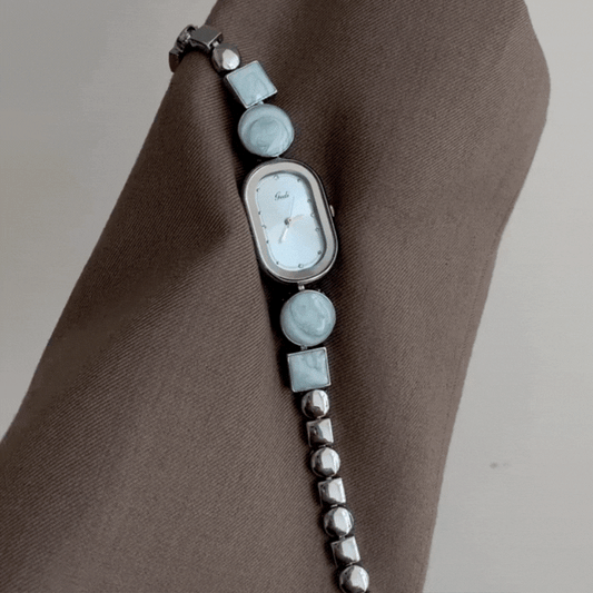 Geometric Link Bracelet Watch – Oval Silver Dial for Women