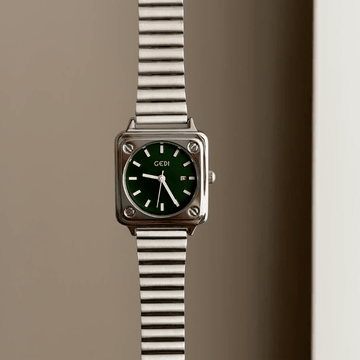 Geometric Elegance: Green Round Dial Watch with Silver Rectangular Bezel & Stainless Steel Bracelet