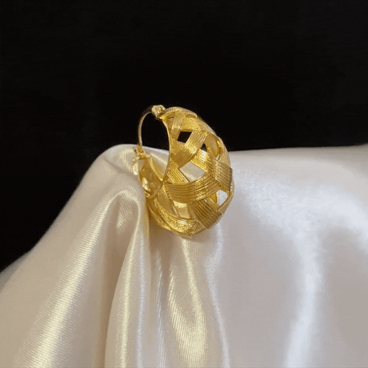 Modern Luxury C-Shaped Textured Weave 925 Surgical Steel Earrings for Women