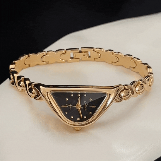 vintage‑semi‑circular‑dial‑gold‑alloy