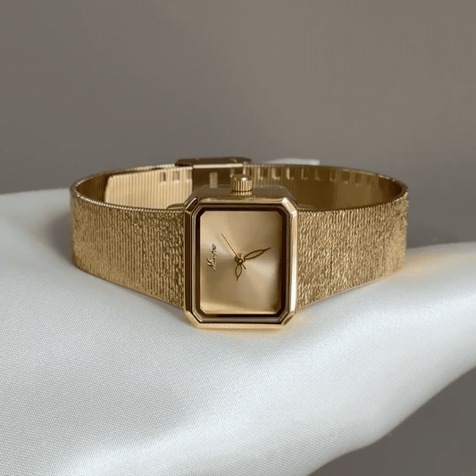Timeless Glow：Gold Rectangular Dial Watch – Gold Rectangular Bezel & Gold Stainless Steel Bracelet