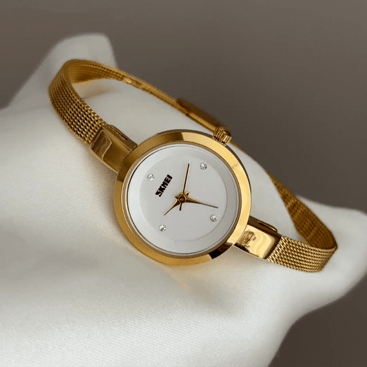 Versatile Chic Elegant: White Round Dial Watch with Gold Slim Stainless Steel Bracelet