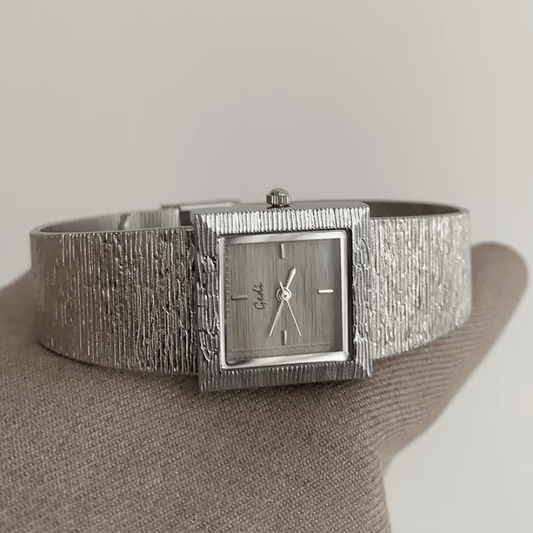 Everyday Character: Gray Square Dial Watch – Silver Square Case & Vintage Texture Stainless Steel Band Quartz