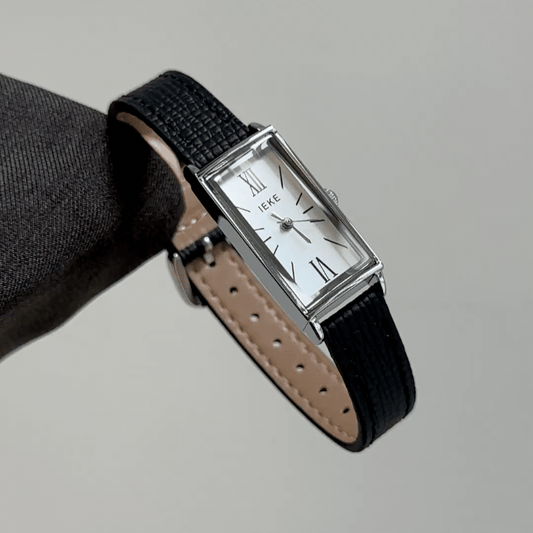 Modern Minimalist：White Rectangle Dial Watch – Silver Rectangle Case & Black Leather Band Quartz