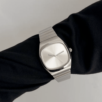 Modern Minimalist : White Oval Dial Watch with Silver Oval Bezel & Stainless Steel Bracelet