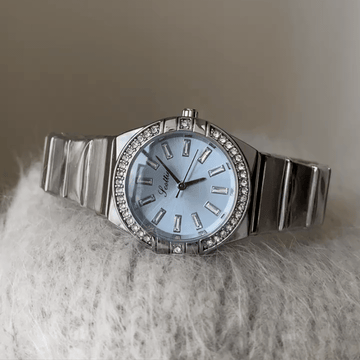 Ocean Blue Radiance:Blue Round Dial Watch with Silver Round Diamond Bezel & Silver Stainless Steel Link Bracelet