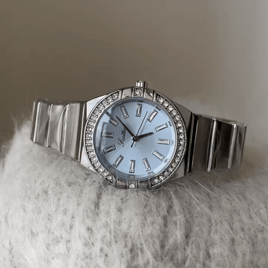 Ocean Blue Radiance:Blue Round Dial Watch with Silver Round Diamond Bezel & Silver Stainless Steel Link Bracelet