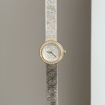 Diamond Contrast: Silver Round Dial Watch with Gold Diamond Bezel & Silver Stainless Steel Bracelet