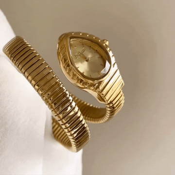 Serpenti d’Or – Gold Snake Head Bangle Watch