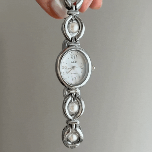 Pearl Whisper – Oval Silver Bracelet Watch