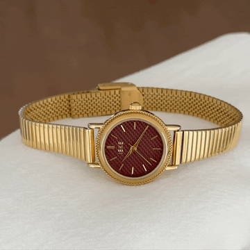 Aurelia Classic – Gold Bamboo Strap Round Red Dial Women’s Quartz Watch