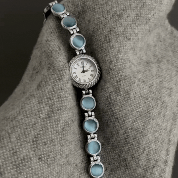 Aqua Blue Cat’s Eye Stone Inlay with Bracelet Design Women’s Quartz Watch