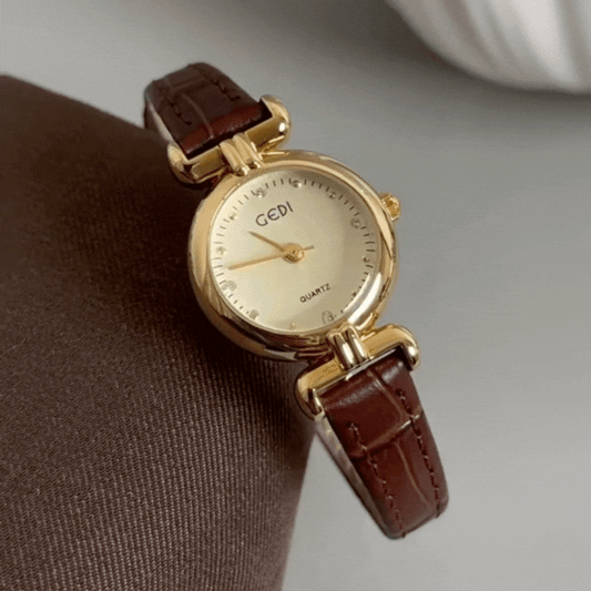 French Vintage Brown Bamboo-Style Strap Women’s Quartz Watch with Gold Small Round Dial – Genuine Leather