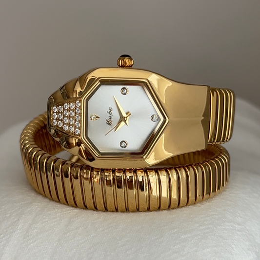 High Fashion Gold Snake Wrap Women’s Waterproof Quartz Watch – Luxury Serpentine Design