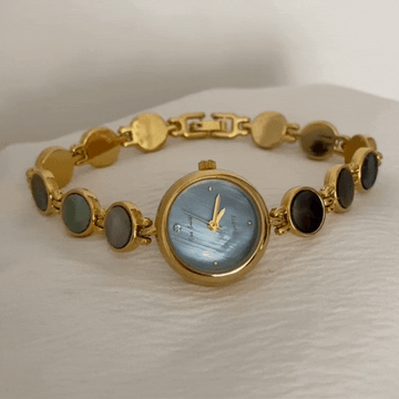 Elegant Bracelet-Style Round MOP Dial Women's Quartz Watch