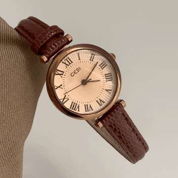 Vintage Croc-Textured Brown Quartz Watch